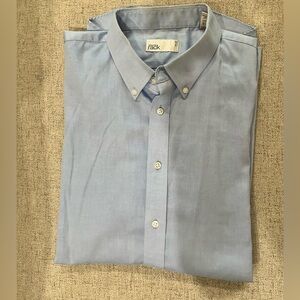 Men’s button down long sleeve